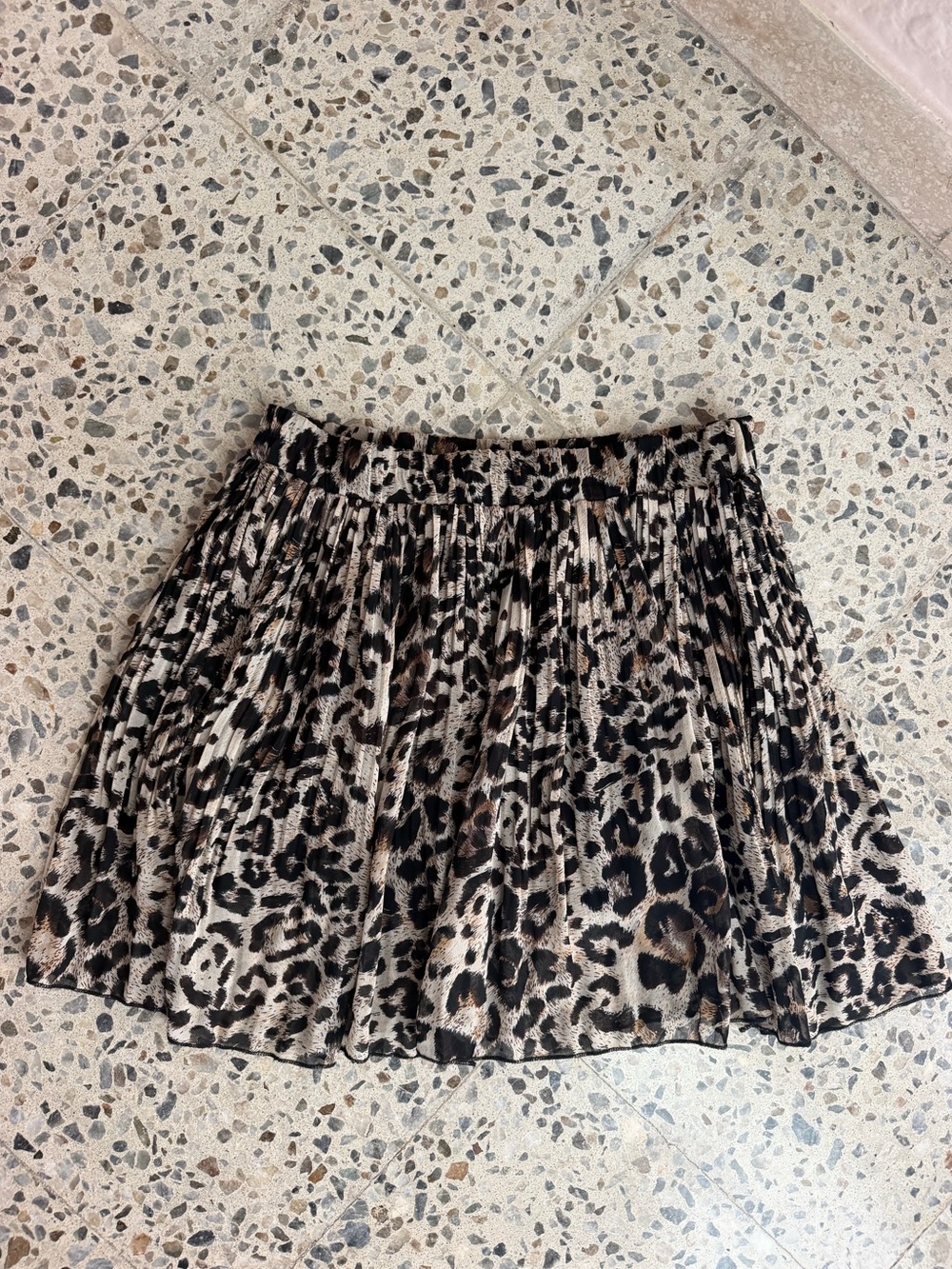 Pleated Leopard Print Mini Skirt - Brown/Black